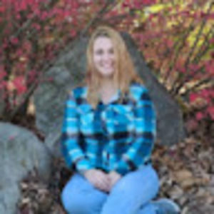 Meet your Posher, Briana